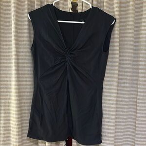 Patagonia L Chic Black Sleeveless Top